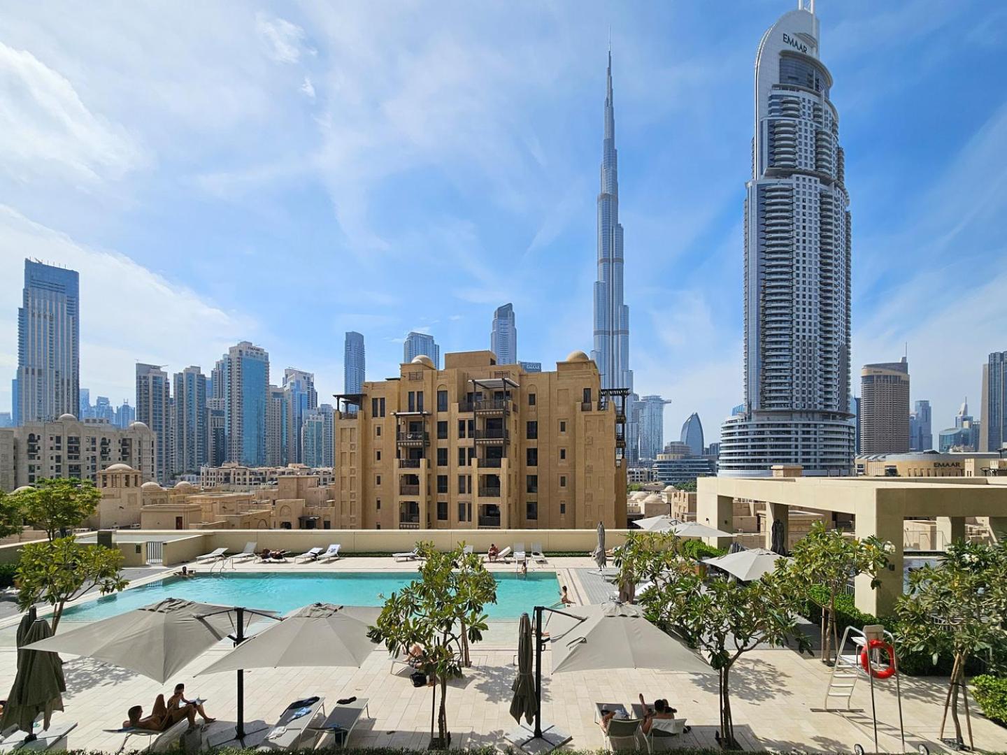 3 Bed Luxury And Downtown Apartment *