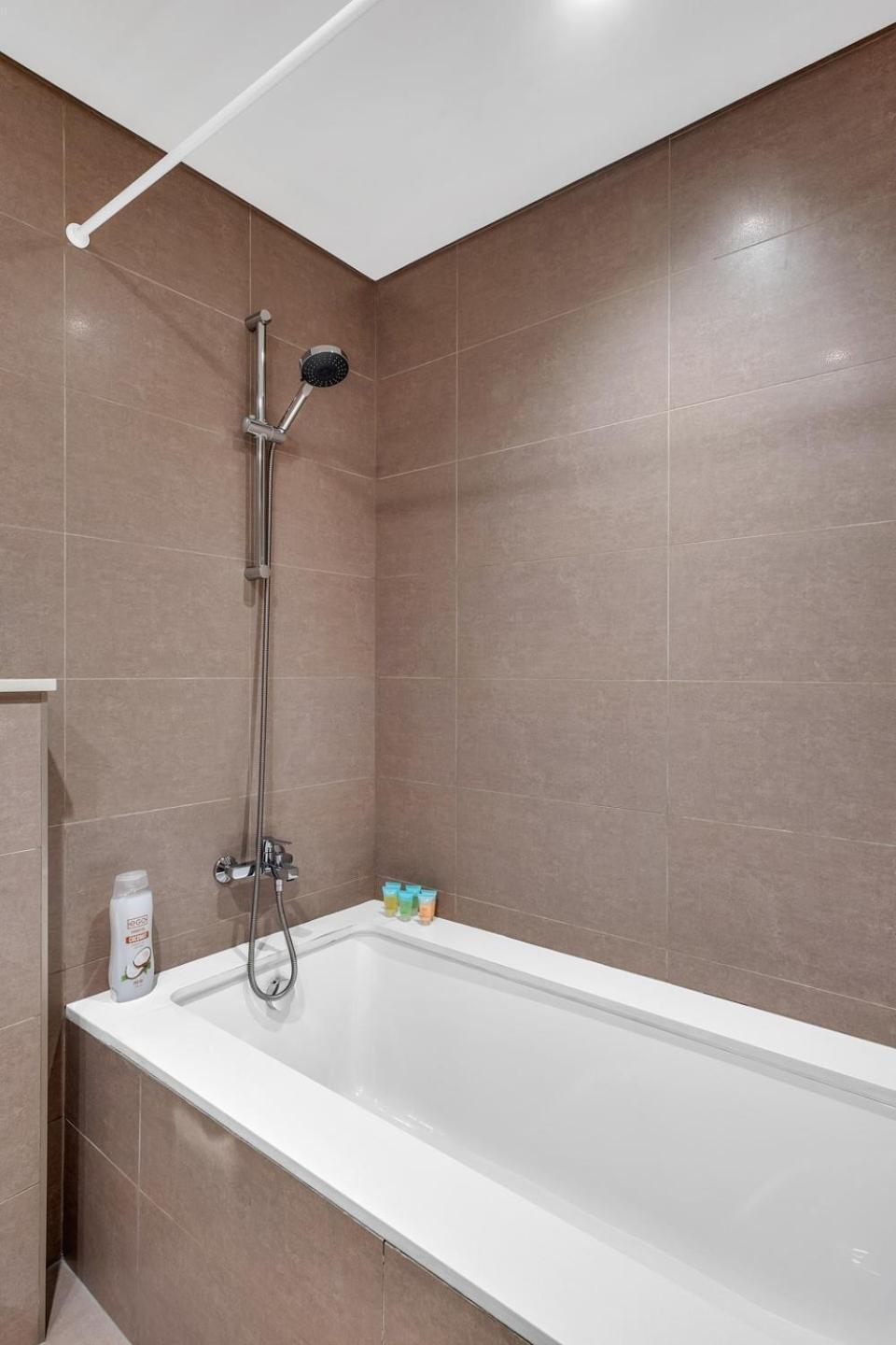 3 Bed Luxury And Downtown Apartment